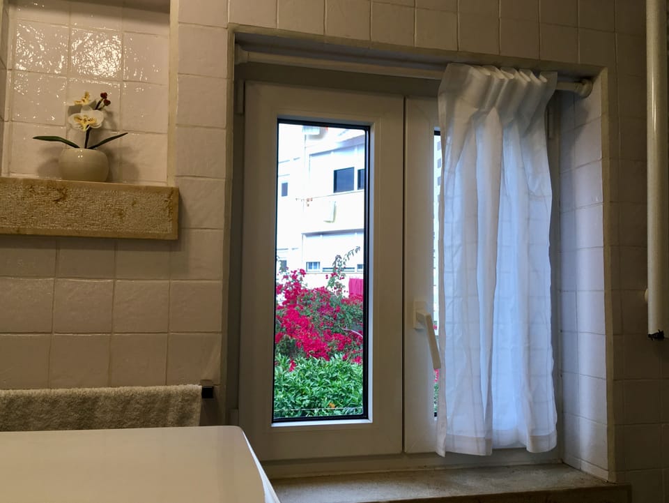 Bathroom (2)
