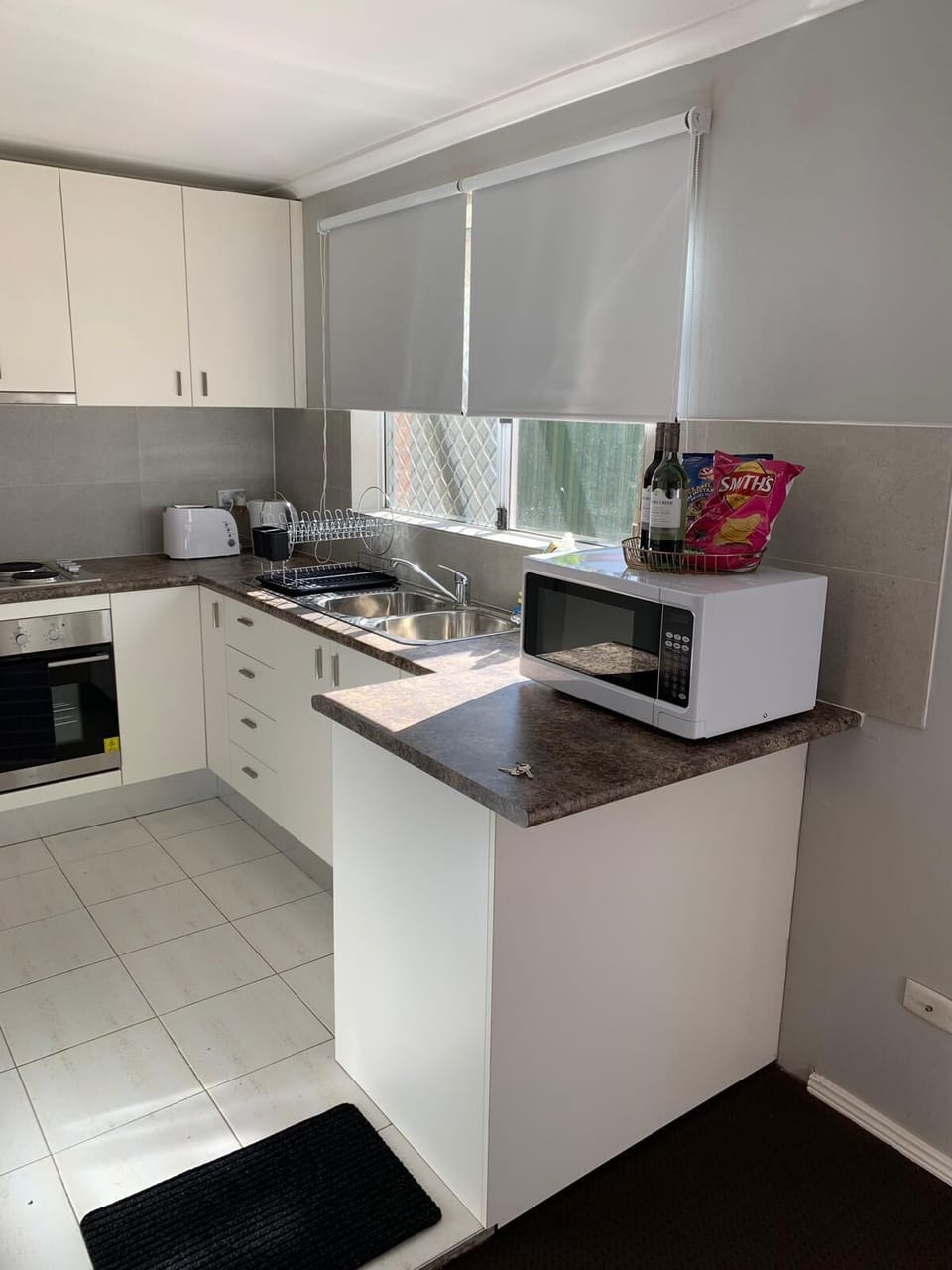 Full kitchen With internal laundry and downstairs toilet 
