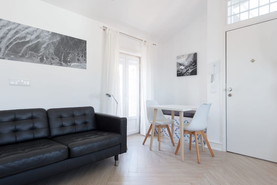 Living Room (1)