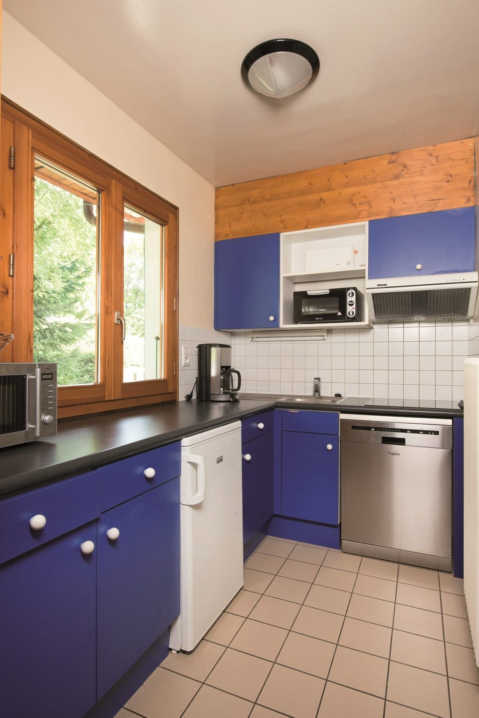 Make a delicious meal in the kitchen with a variety of appliances.
