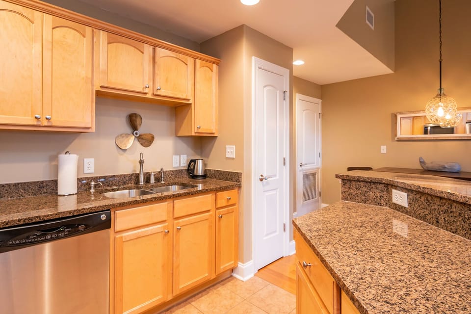 Kitchen - North