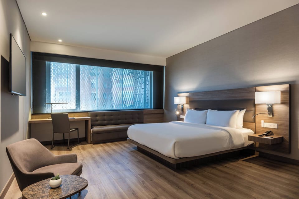 Grand Room, 1 King Bed | Individually furnished, desk, laptop workspace, iron/ironing board