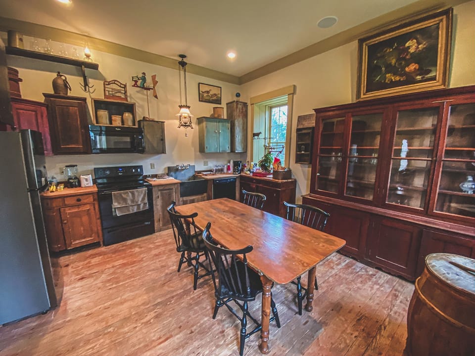 Private kitchen