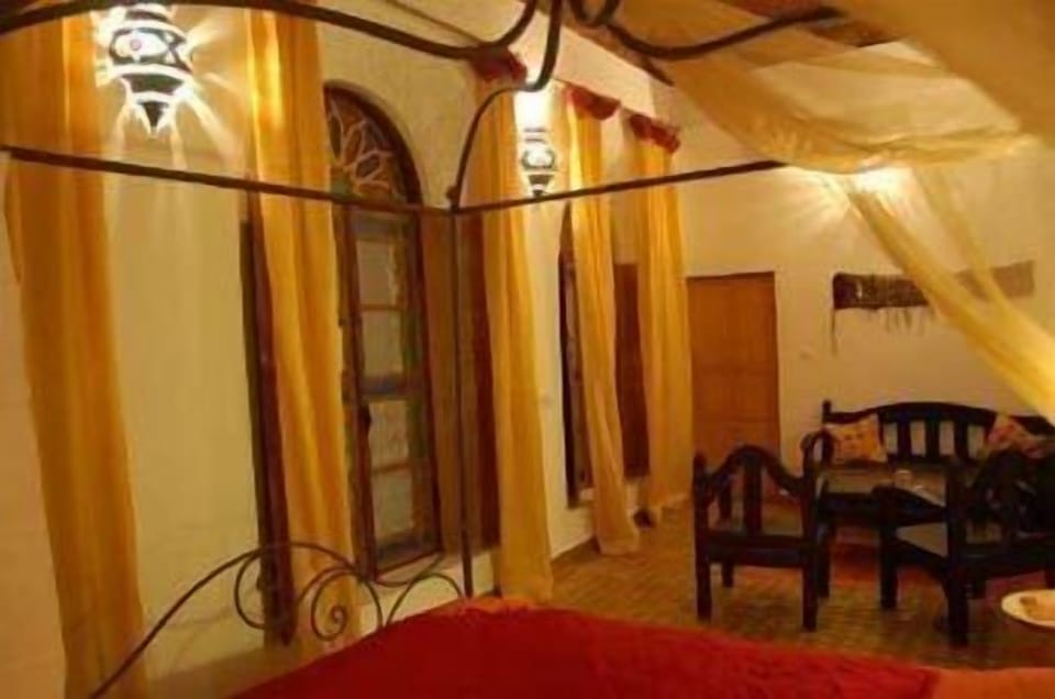 Suite (Safran) | Living area