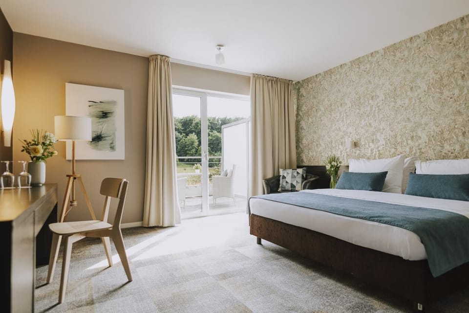 Premium Double/Twin Room with Terrace | Minibar, desk, soundproofing, free WiFi