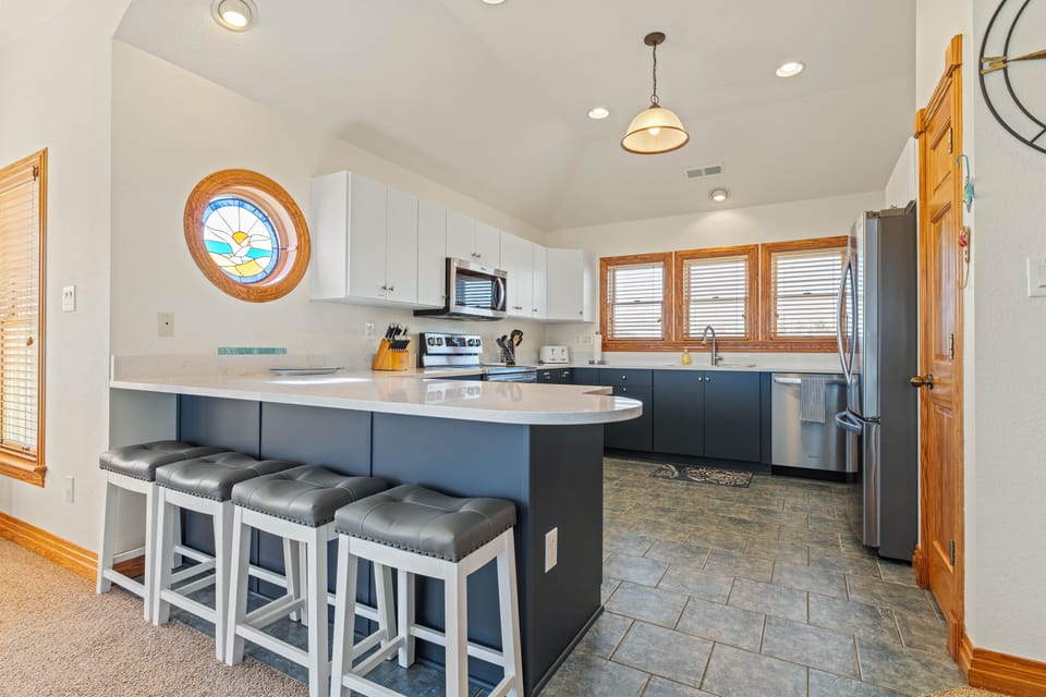 Kitchen - Top Level