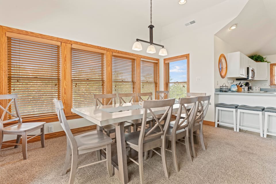 Dining Area - Top Level