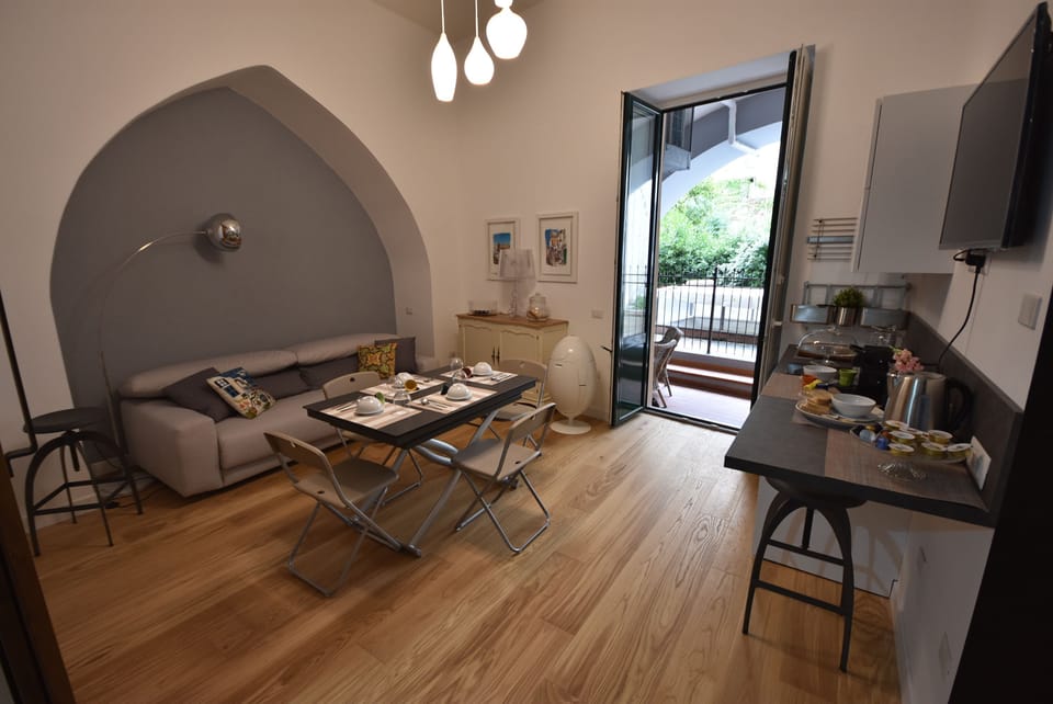 Apartment, Kitchen (Terracena) | Private kitchen | Stovetop, coffee/tea maker, electric kettle, cookware/dishes/utensils