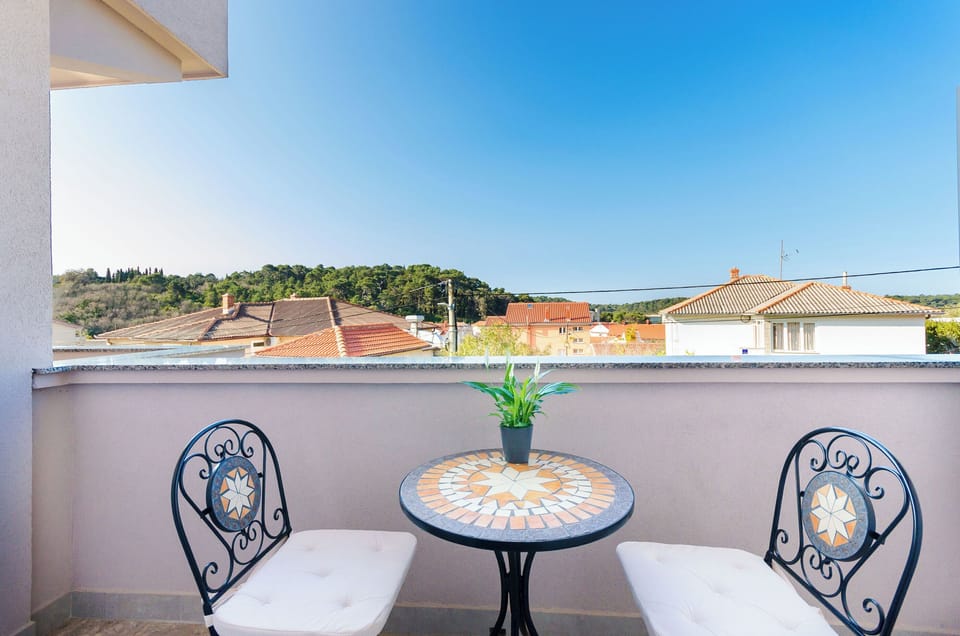 Apartment (A1) | Balcony