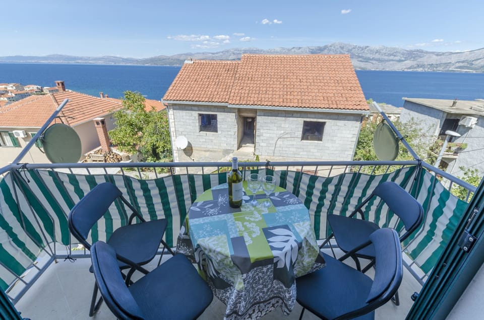 Apartment (A1) | Balcony