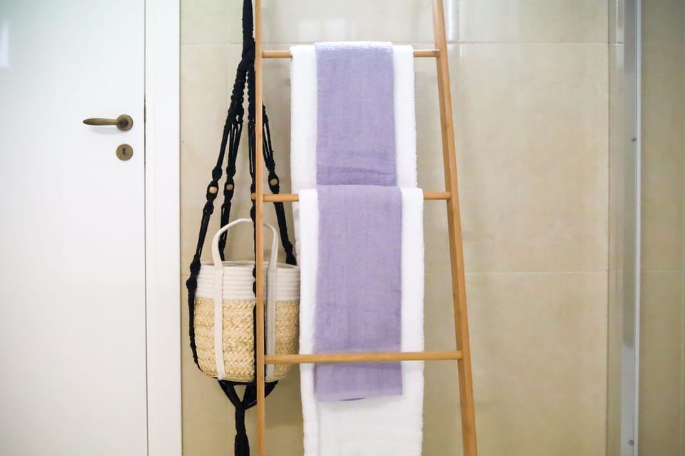 Apartment | Bathroom | Towels