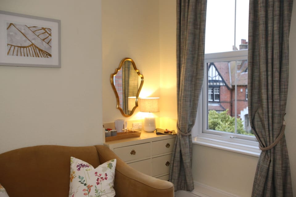 Superior Double Room, Ensuite (Super)
