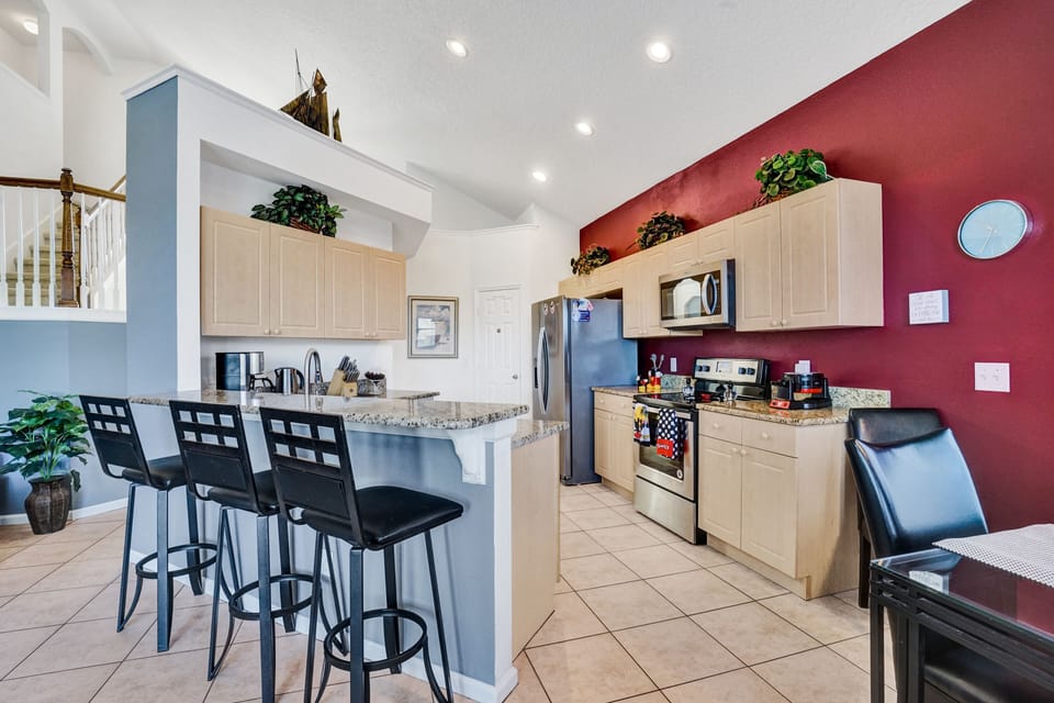 Fully equipped kitchen with everything your family needs to enjoy meals together