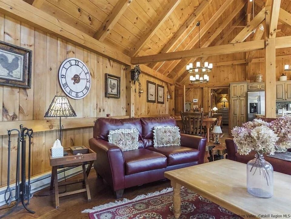 Upstairs open floor plan