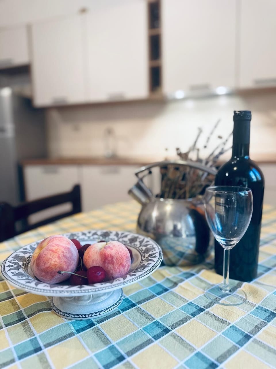 Apartment (A1) | Private kitchen | Fridge, oven, stovetop, dishwasher