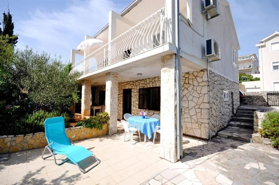 Apartment (A1) | Building design