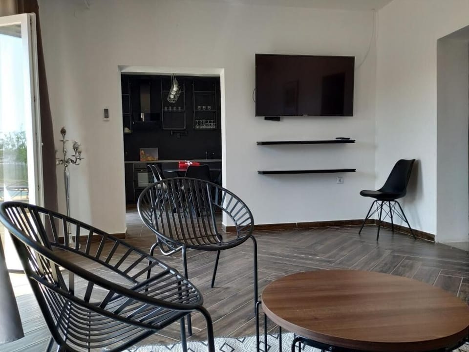House | Living room | TV