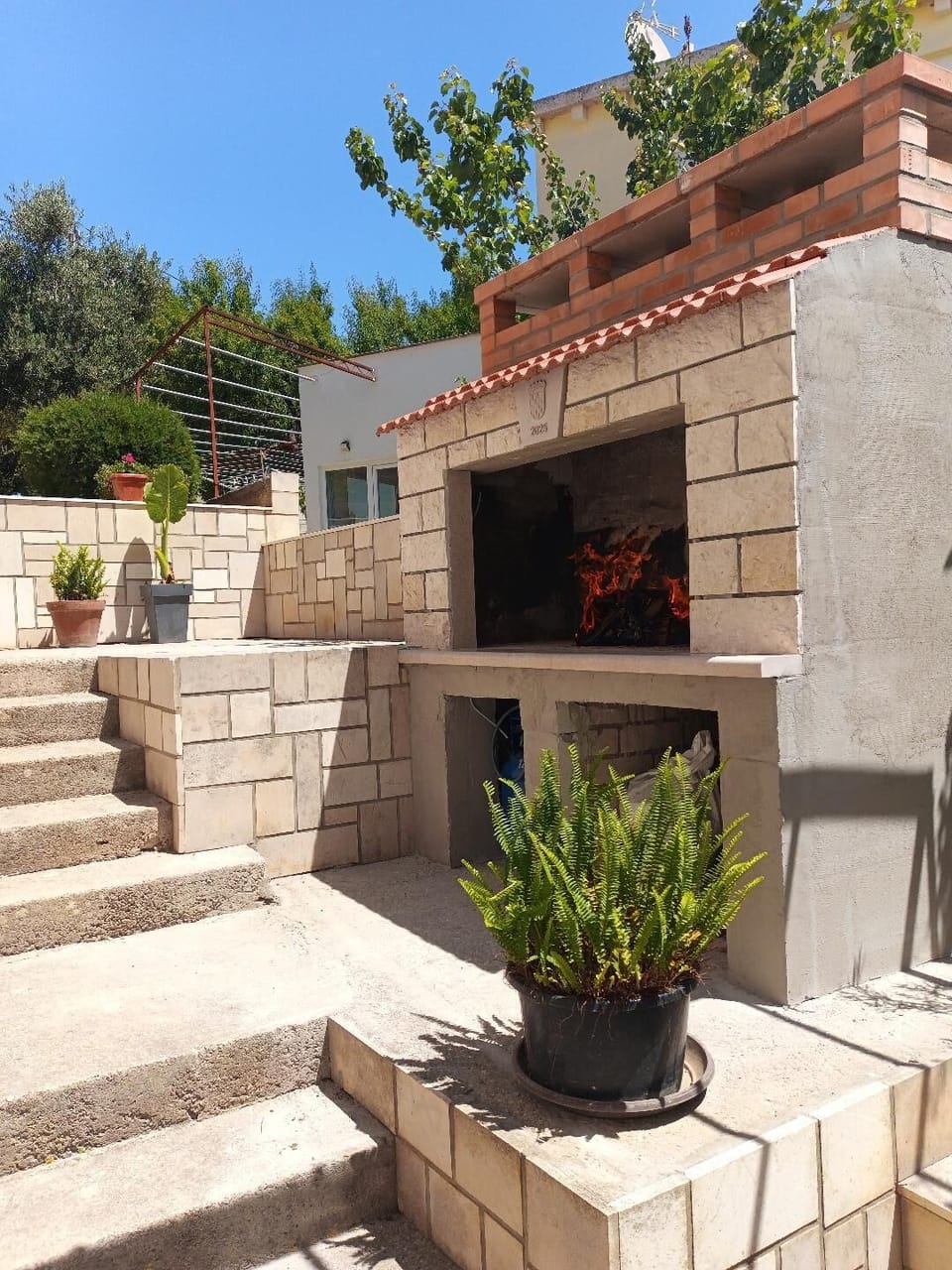 BBQ/picnic area
