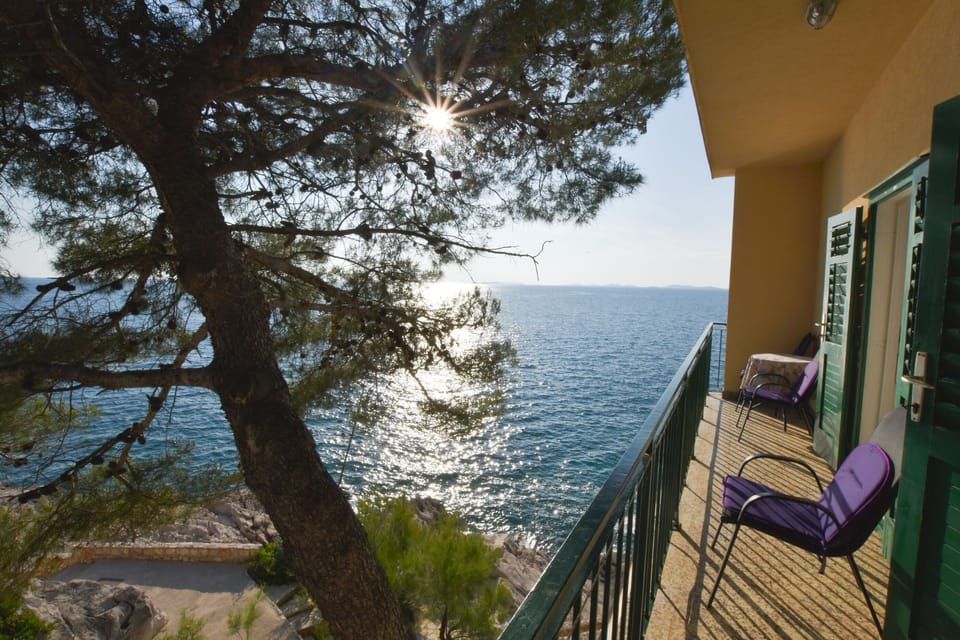 Apartment (A1) | Property grounds