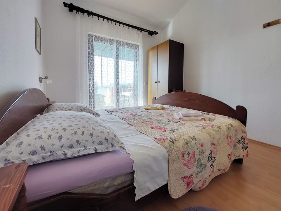 Apartment (A2) | 1 bedroom, free WiFi, bed sheets