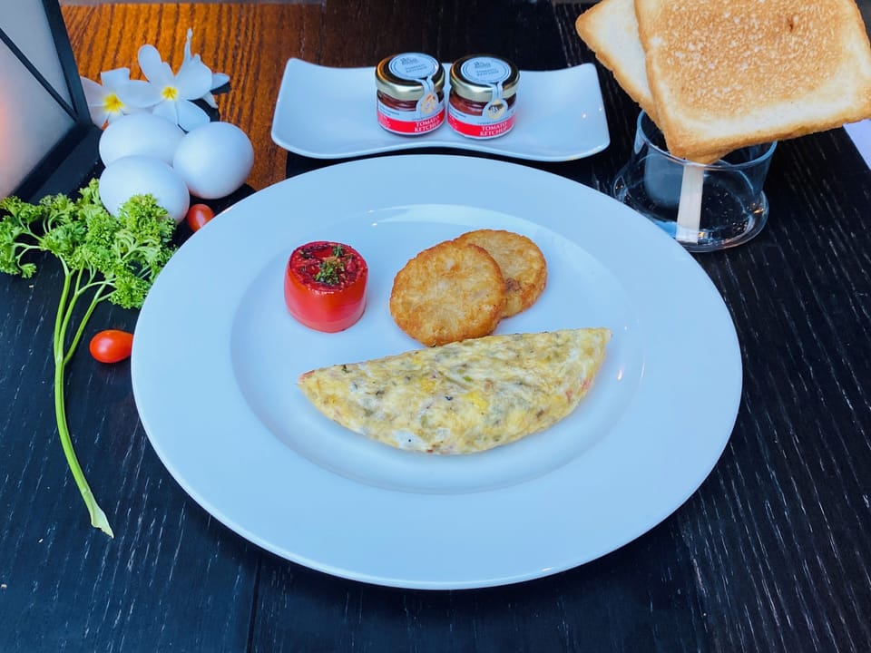 Daily buffet breakfast for a fee