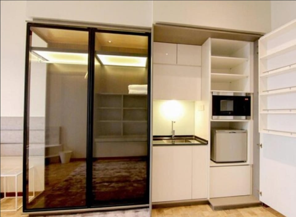 Private kitchenette
