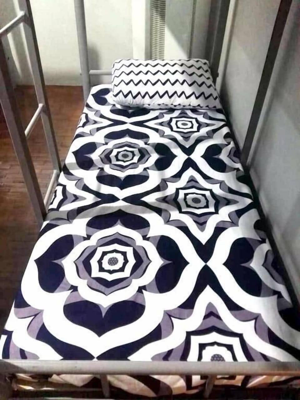 Basic Shared Dormitory, Men only | Bed sheets
