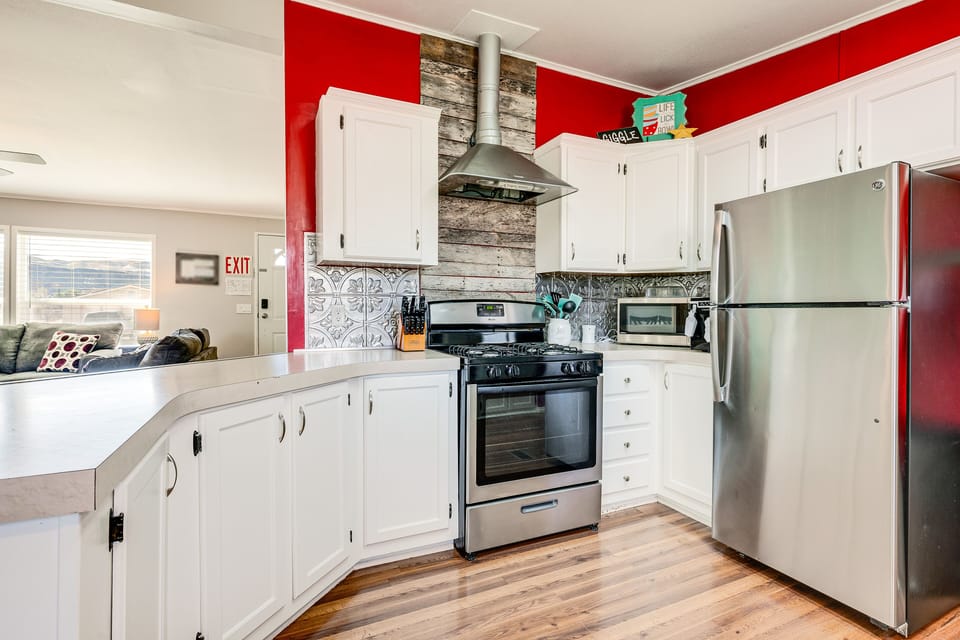 Kitchen | Knife Set | Cooking Basics | Drip Coffee Maker | Toaster