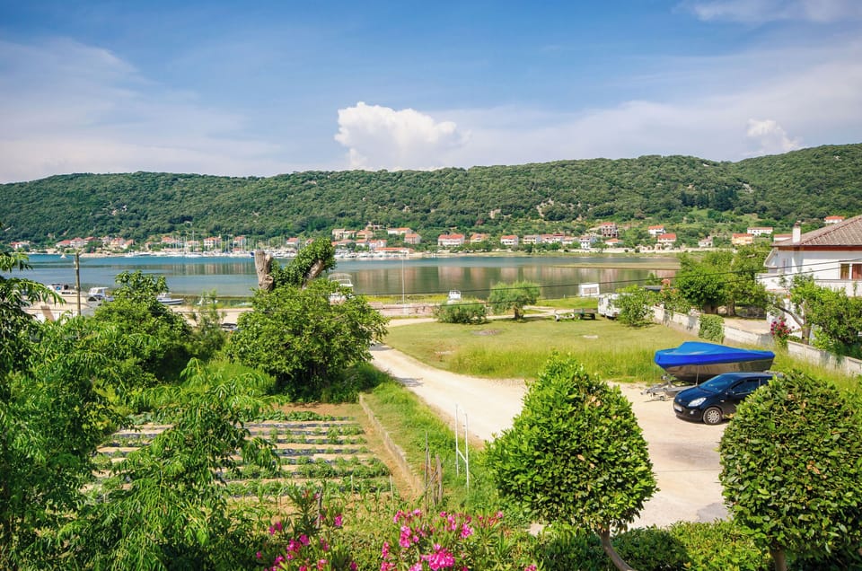 Apartment (A1) | Water view