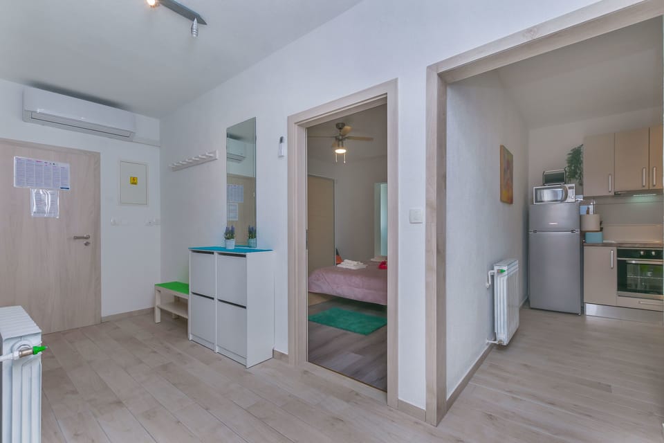 Apartment (A1) | Hallway