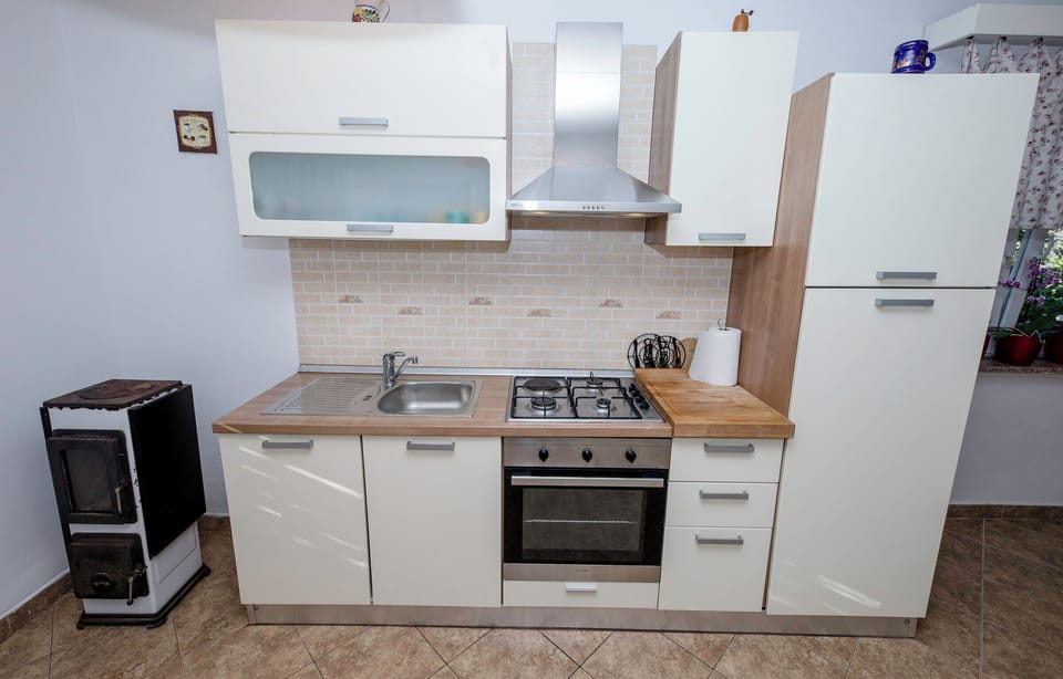 Fridge, oven, stovetop, espresso maker