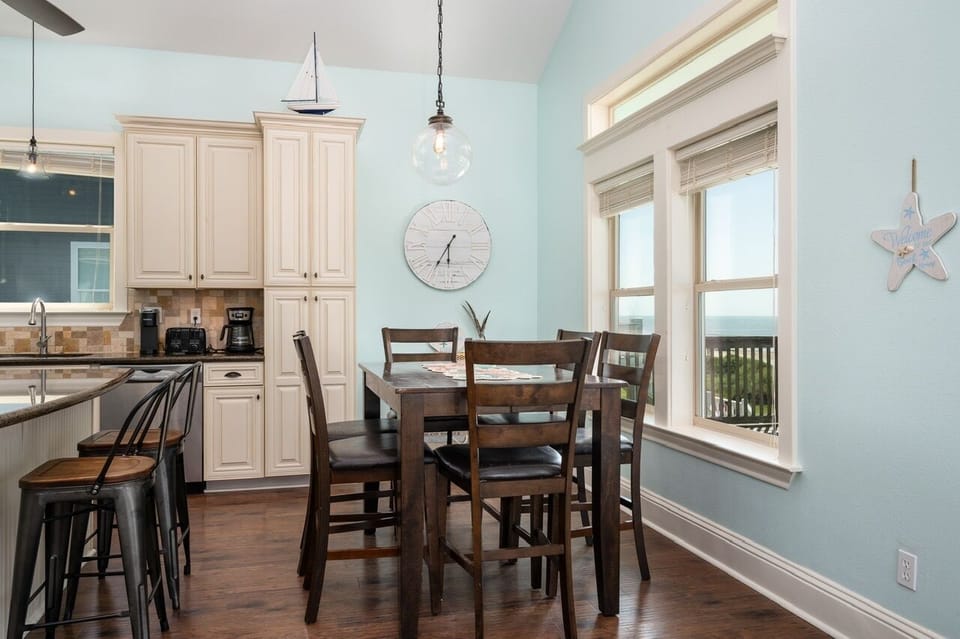 House, 3 Bedrooms | Dining