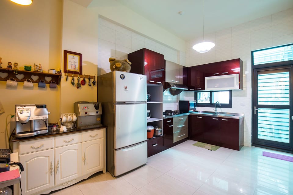 Shared fridge, electric kettle