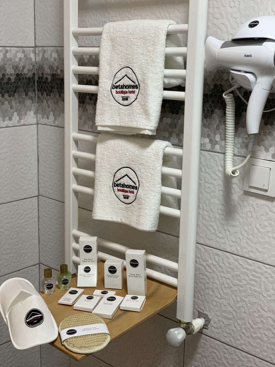 Shower, free toiletries, hair dryer, slippers