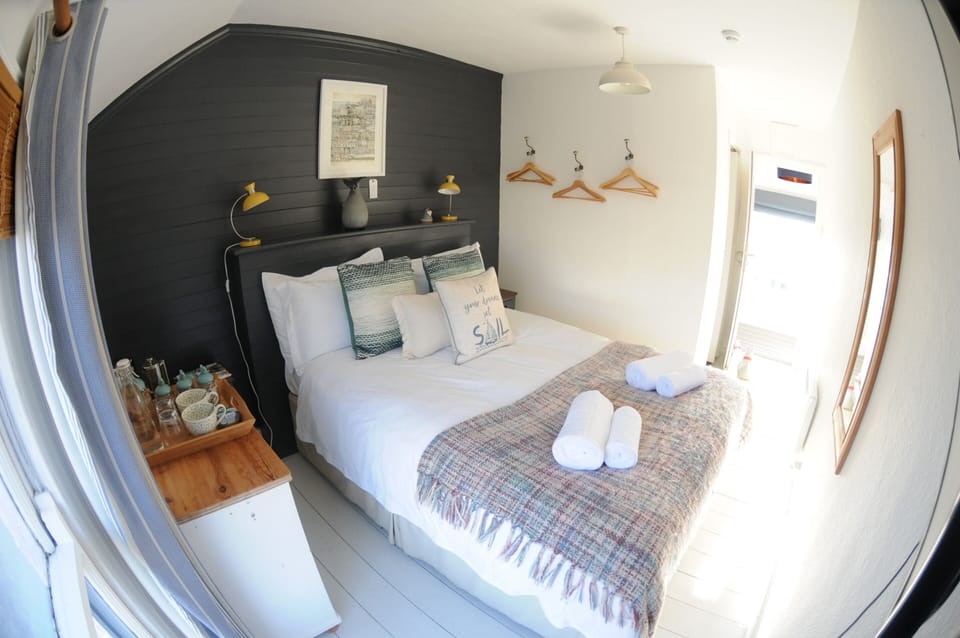 Comfort Double Room, Ensuite | WiFi