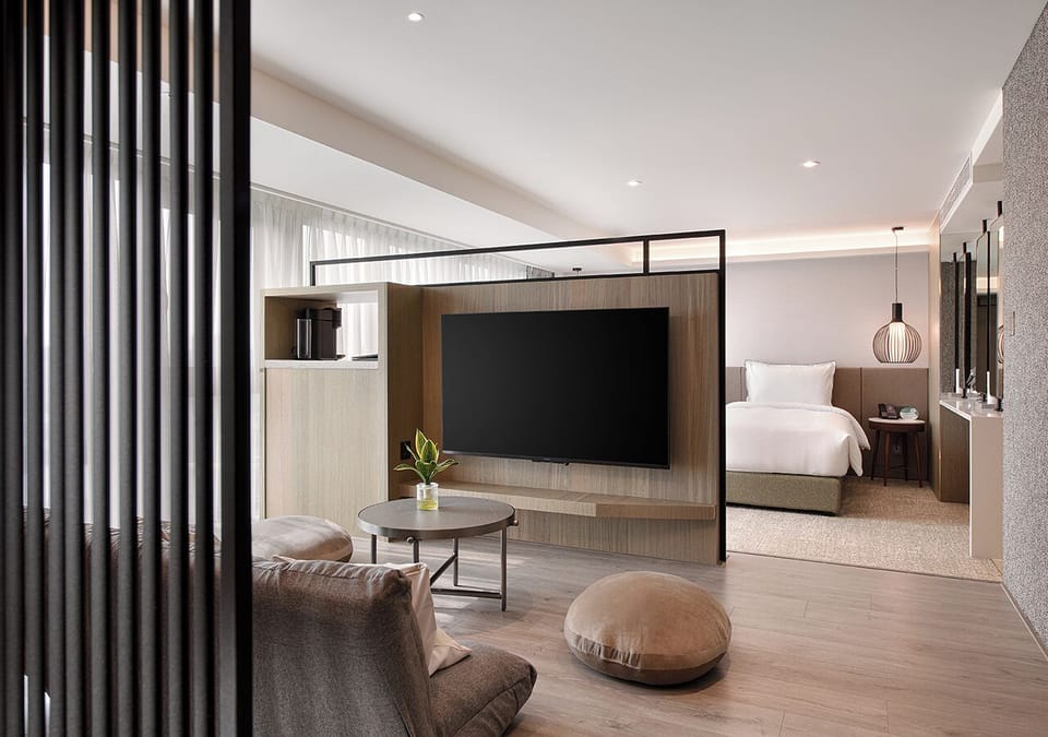 Japanese Western Family Suite | Premium bedding, down comforters, in-room safe, blackout drapes