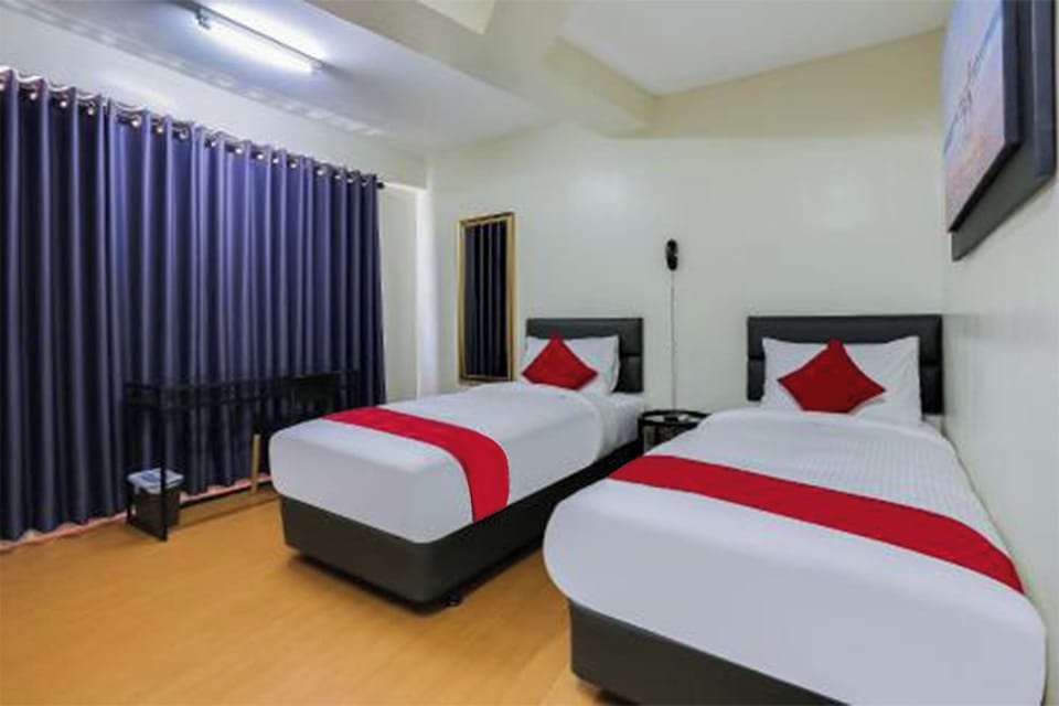 Desk, blackout drapes, iron/ironing board, free WiFi