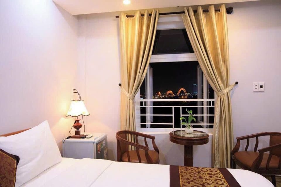 Superior Double Room | Minibar, desk, blackout drapes, soundproofing