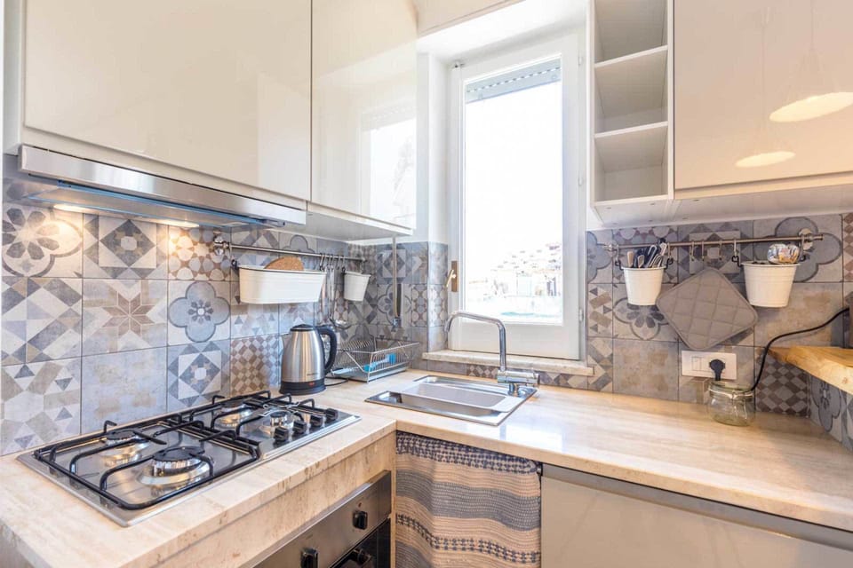 Apartment, 1 Bedroom | Private kitchen | Full-size fridge, oven, stovetop, dishwasher