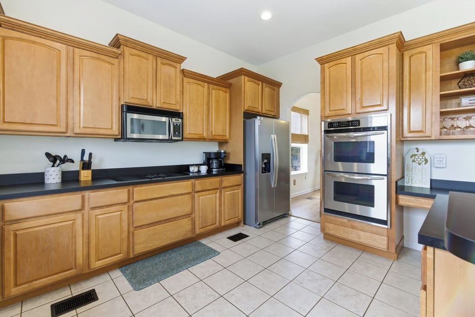 Double oven, separate cooktop