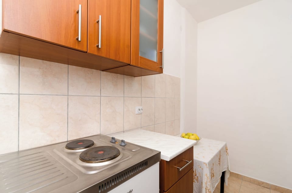 Studio (Guest House Kiko - Studio (A3)) | Private kitchen