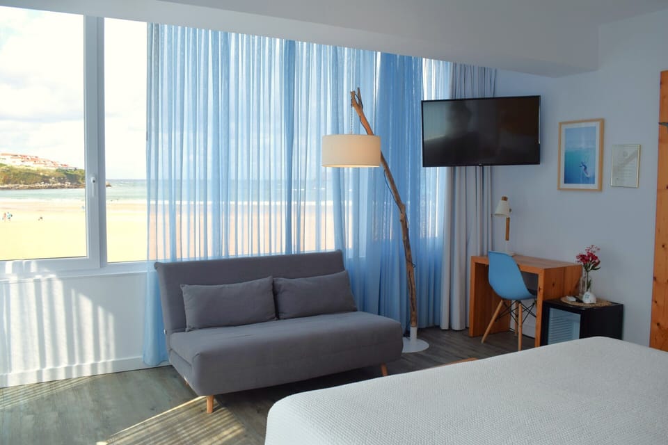 Deluxe Double or Twin Room, Ensuite, Sea View | 1 bedroom