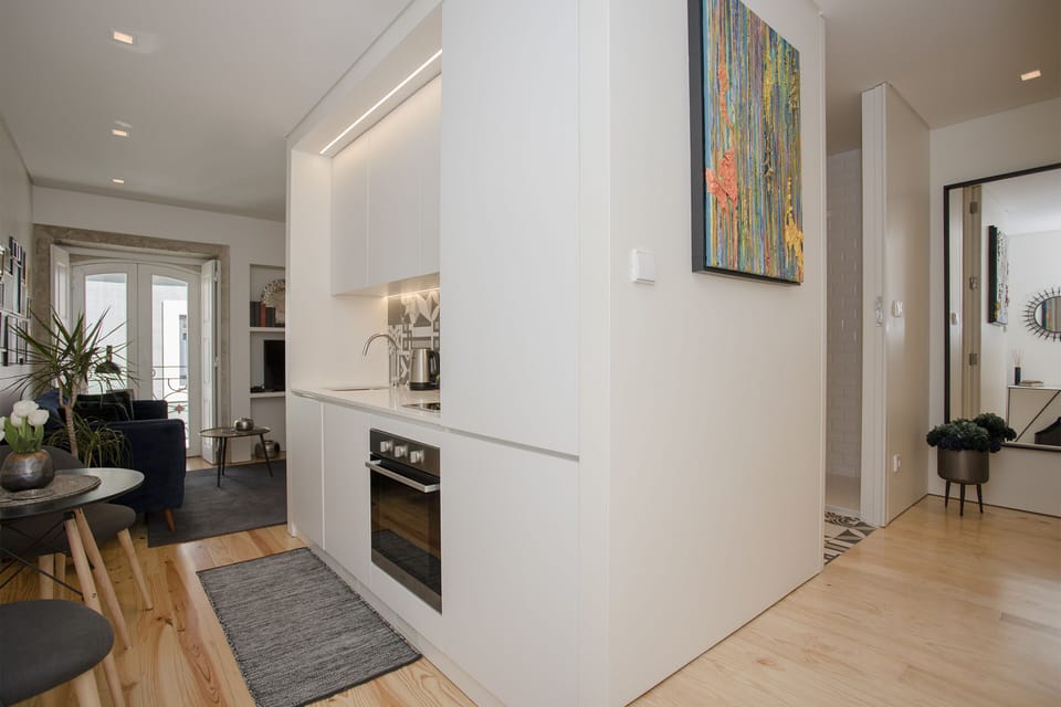 Studio | Private kitchenette | Full-size fridge, microwave, oven, stovetop