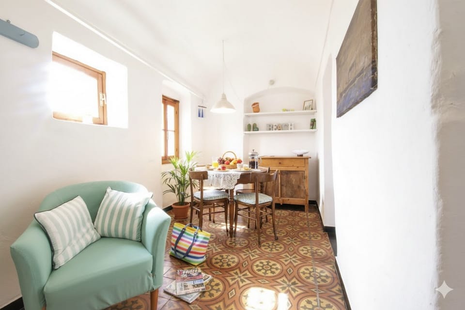 Apartment, 1 Bedroom | Dining room