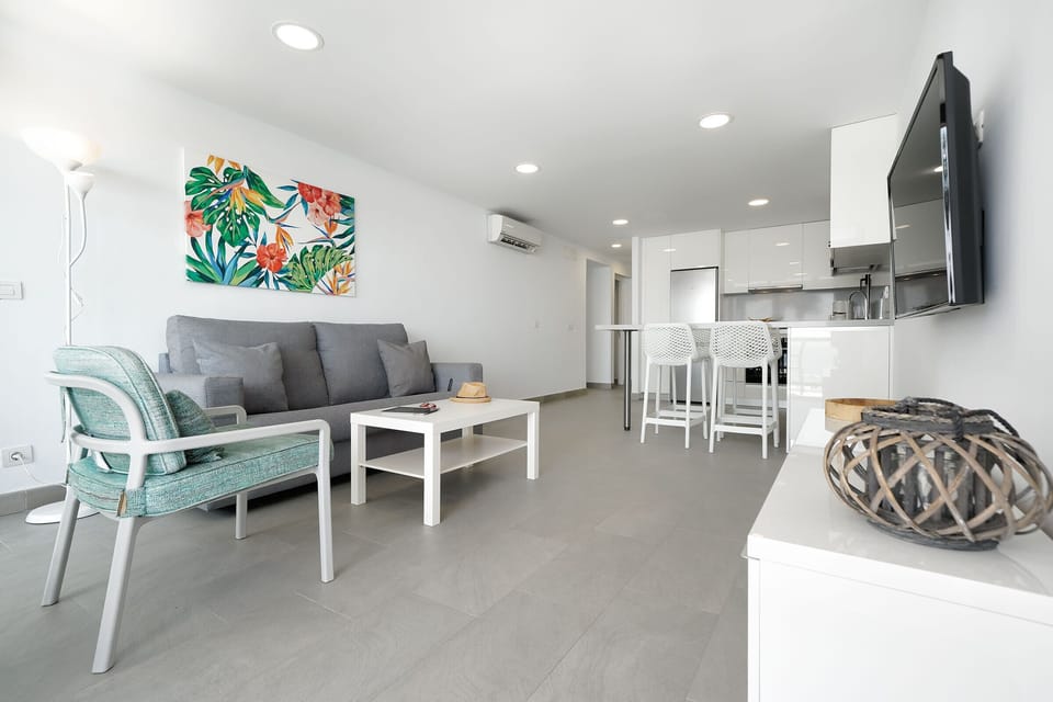 Apartment, 2 Bedrooms, Balcony, Ocean View | Living area | Flat-screen TV