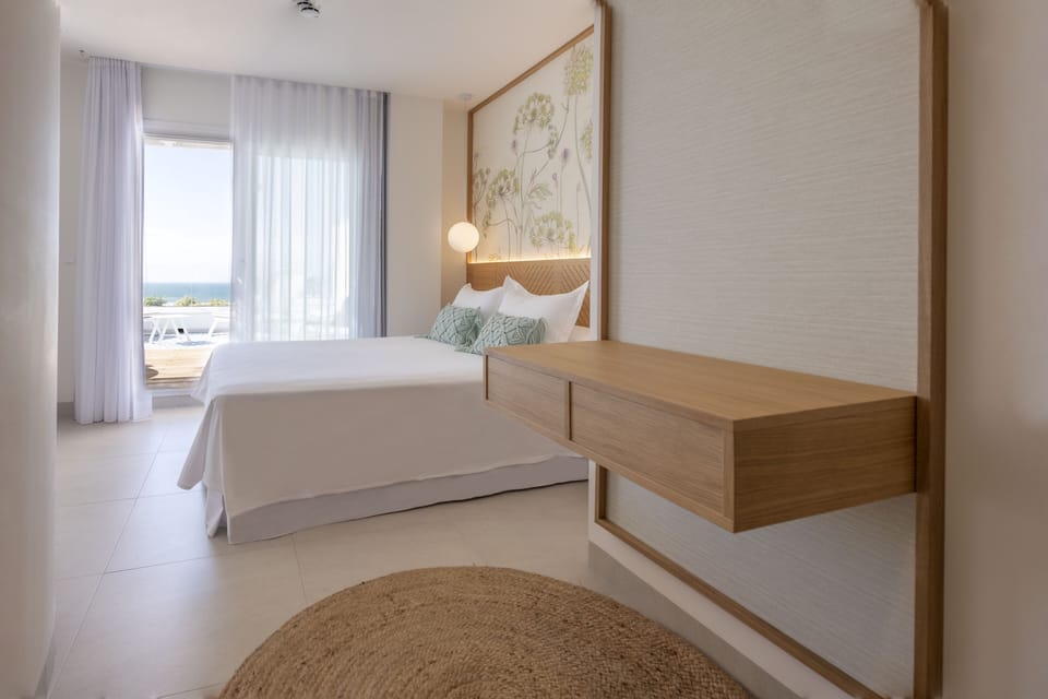 Room, Terrace, Ocean View | Desk, soundproofing, free WiFi, bed sheets