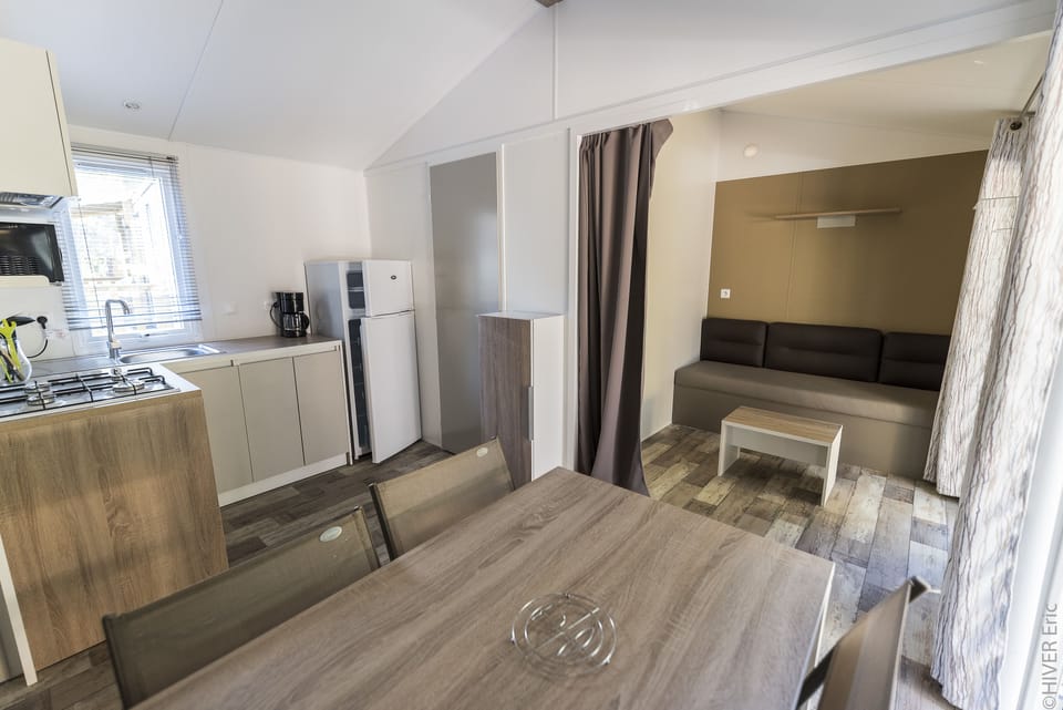 Mobile Home, 2 Bedrooms (Bahia Modulo) | Living area