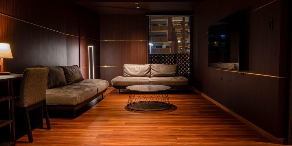 Club Quadruple Room | Down comforters, WiFi (free), bed sheets