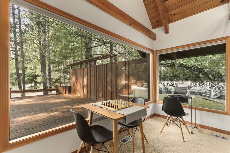 An overflow table provides additional seating for dining or games (with a view)