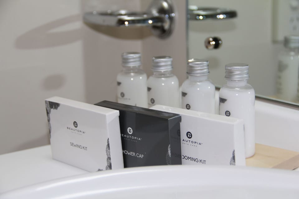 Shower, free toiletries, hair dryer, bathrobes
